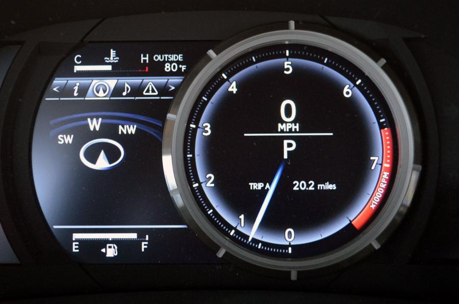  Lexus IS350 F-Sport 2014 года  (фото 121 из 140)